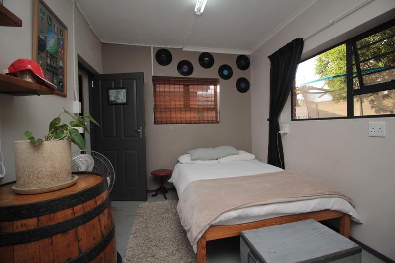 5 Bedroom Property for Sale in Fraaiuitsig Western Cape